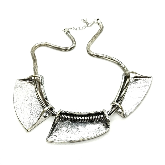 Three piece silver statement necklace - Picture 4 of 5